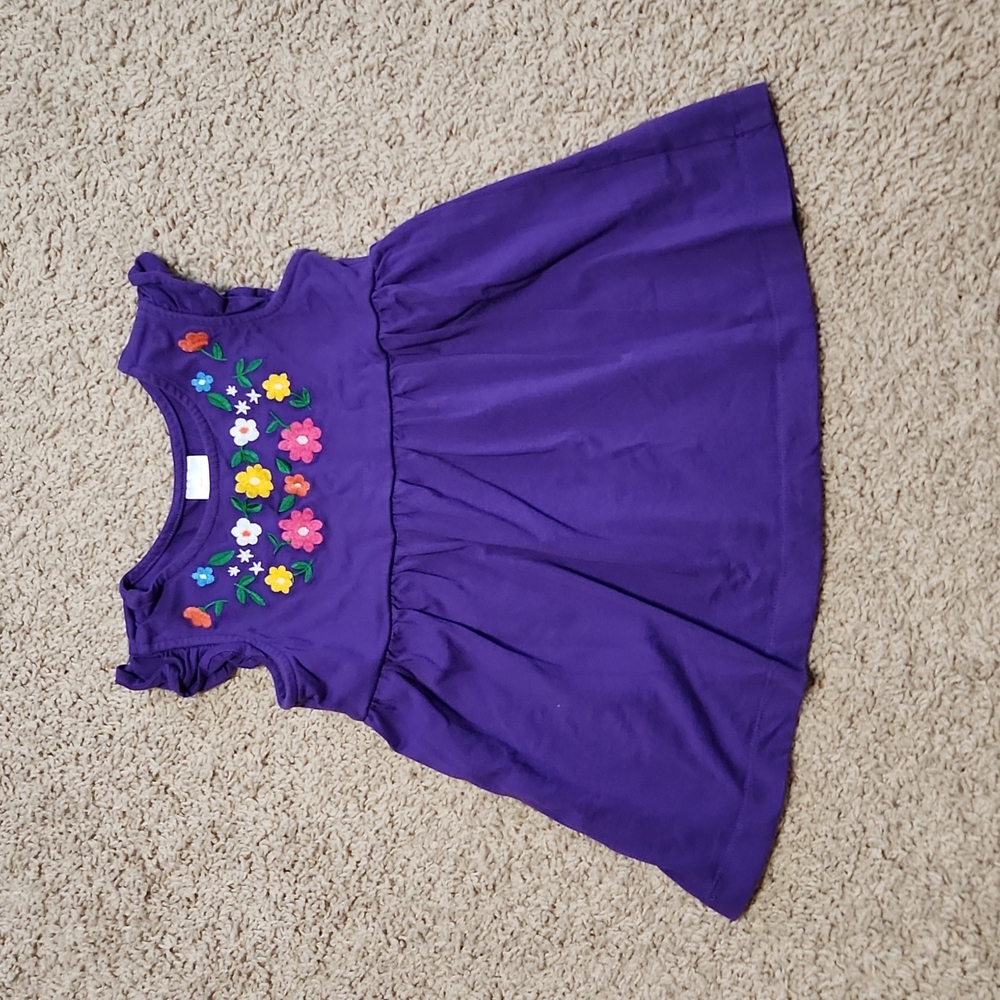 Hanna Andersson 120 6 purple embroidered flowers shirt